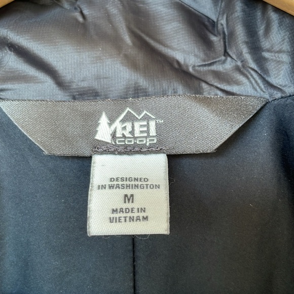 REI Synthetic insulated jacket nano puff - Picture 2 of 10